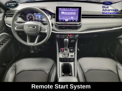 Used 2023 Jeep Compass Latitude w/ Convenience Group AWD/4WD image 19