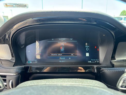Certified 2023 Lincoln Corsair AWD w/ Rear Removable Package Tray image 15