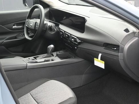 New 2026 Nissan Sentra SV w/ Floor Mat Package image 6