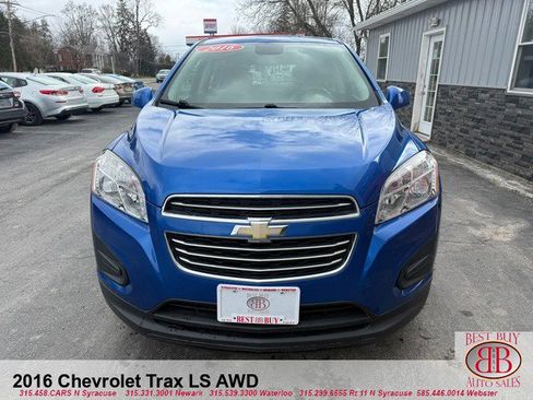 Used 2016 Chevrolet Trax LS w/ LPO, Cargo Package image 2