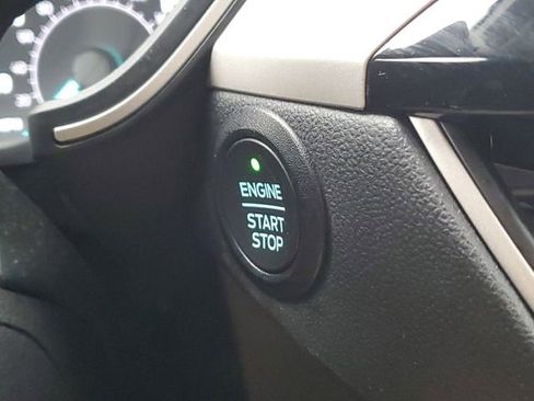Used 2022 Ford Escape SE w/ Convenience Package AWD/4WD image 26