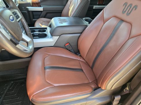 Used 2022 Ford F250 King Ranch w/ King Ranch Ultimate Package AWD/4WD image 9