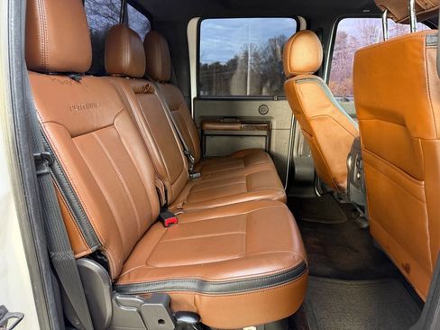 Used 2014 Ford F250 Platinum w/ FX4 Off-Road Package image 23