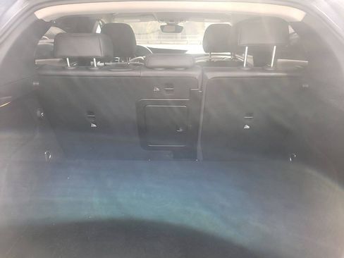 Used 2017 INFINITI QX30 AWD image 31