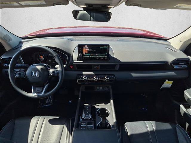 Used 2025 Honda Pilot Elite image 19