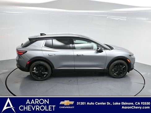 New 2026 Chevrolet Equinox EV LT w/ LPO, Blackout Package AWD/4WD image 77