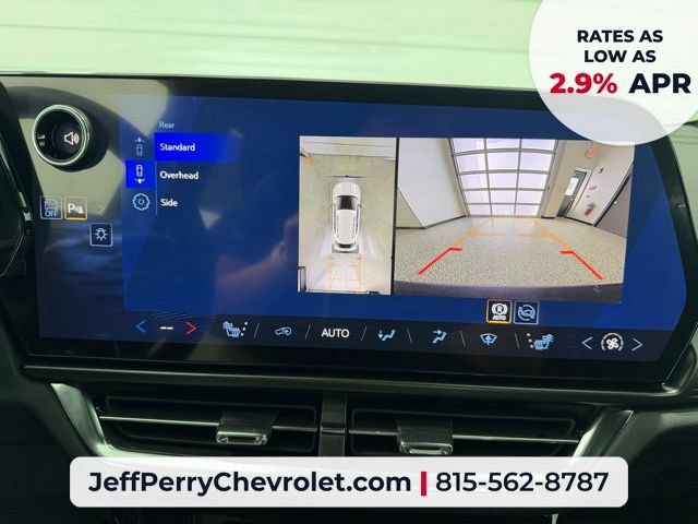 New 2026 Chevrolet Equinox EV LT w/ Comfort Package AWD/4WD image 16