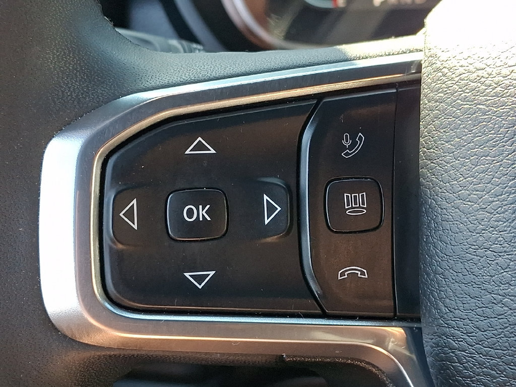 Certified 2025 RAM 3500 Laramie AWD/4WD image 26