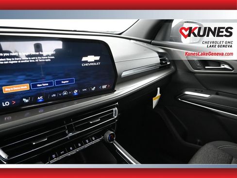 New 2026 Chevrolet Traverse LT w/ LPO, Floor Liner Package image 20