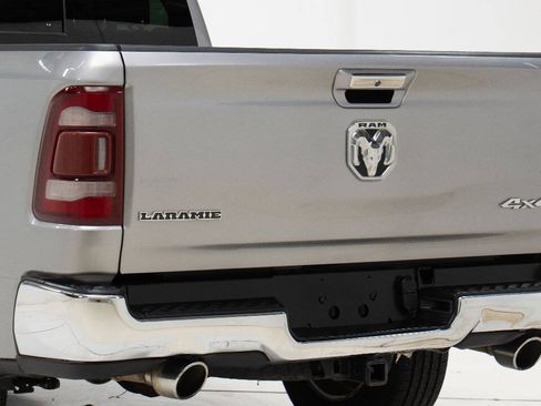 Used 2020 RAM 1500 Laramie AWD/4WD image 12