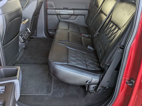 Used 2022 Ford F150 XLT w/ Equipment Group 302A High image 13