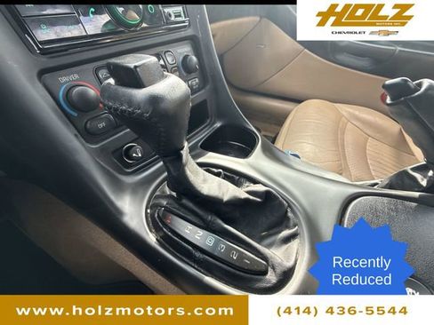 Used 1998 Chevrolet Corvette Convertible w/ Memory Pkg image 15