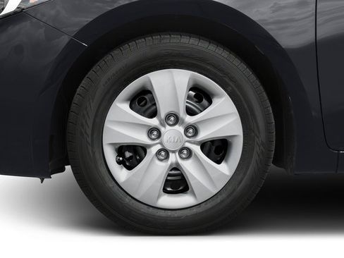 Used 2017 Kia Forte LX FWD image 14