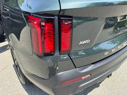 Used 2022 Kia Sorento S w/ Panoramic Sunroof Package AWD/4WD image 35