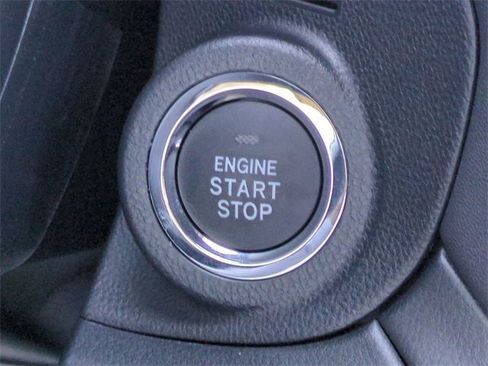 New 2025 Subaru Outback Premium image 27