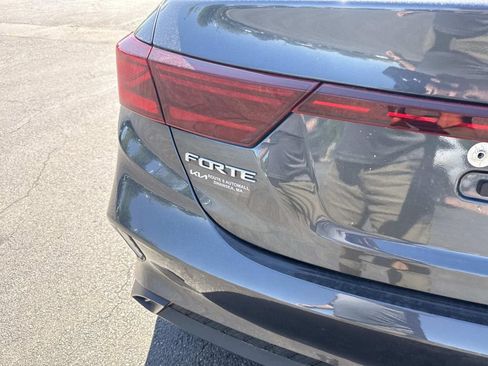 Used 2024 Kia Forte LXS FWD image 5