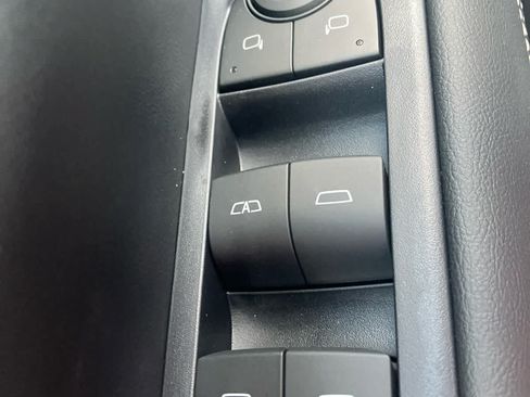 New 2027 GMC Terrain Elevation w/ LPO, Floor Liner Package FWD image 13