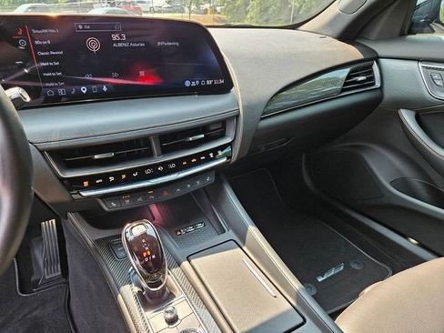 Certified 2025 Cadillac CT5 V RWD image 24