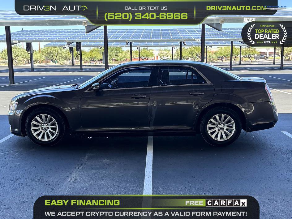 Used 2013 Chrysler 300 w/ Driver Convenience Group RWD image 4