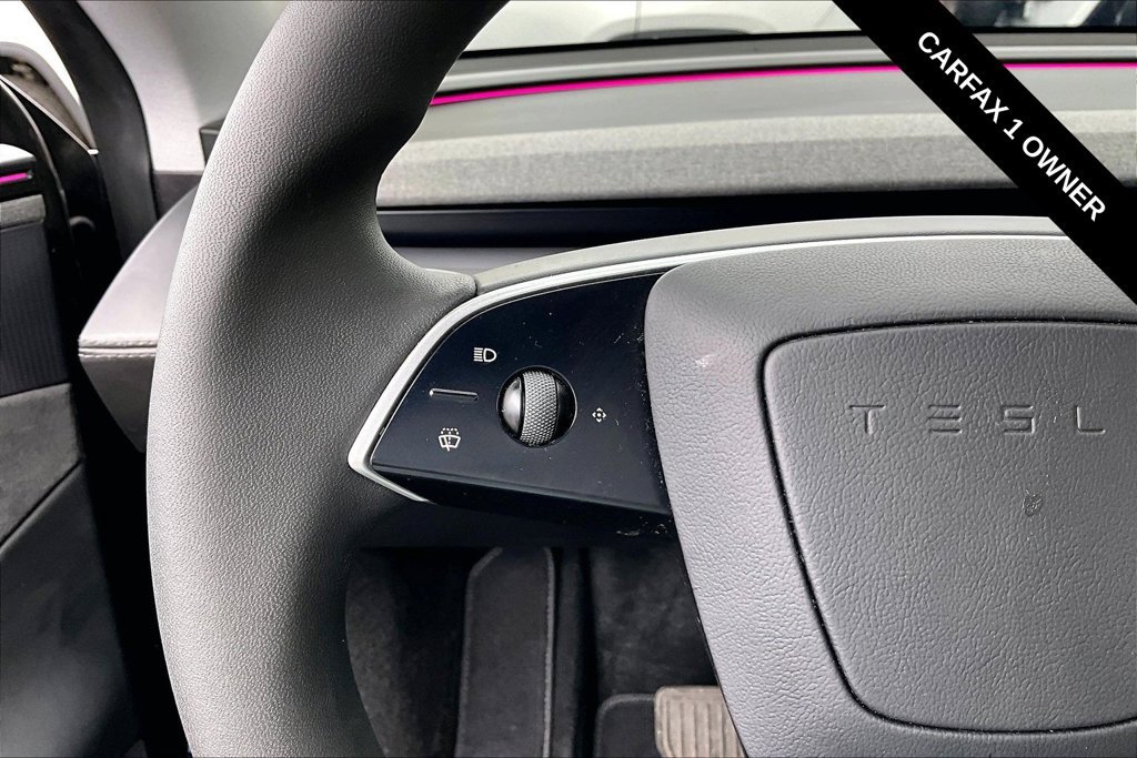 Used 2026 Tesla Model Y 2WD image 16