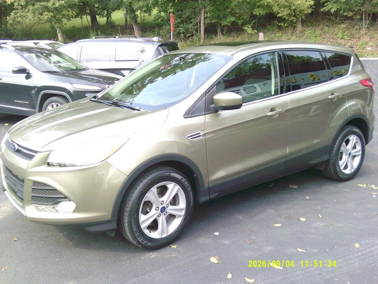 Used 2013 Ford Escape SE AWD/4WD image 1