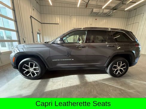 Used 2024 Jeep Grand Cherokee Limited w/ Luxury Tech Group II image 11