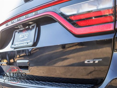 Used 2023 Dodge Durango GT image 6