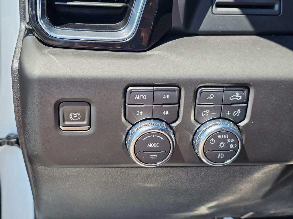 Used 2023 GMC Sierra 1500 Denali AWD/4WD image 25