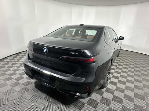 New 2026 BMW 760i xDrive w/ Executive Package image 9