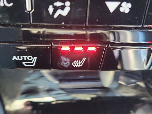 Used 2023 Acura MDX SH-AWD w/ Technology Package image 25