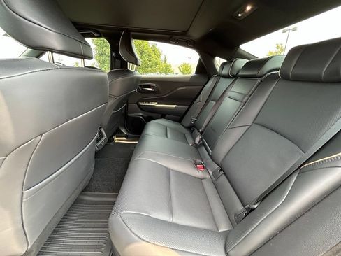 Used 2023 Toyota Crown AWD/4WD image 26