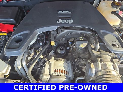Certified 2021 Jeep Gladiator Overland w/ Popular Equipment Package image 30