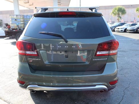 Used 2018 Dodge Journey Crossroad AWD/4WD image 4