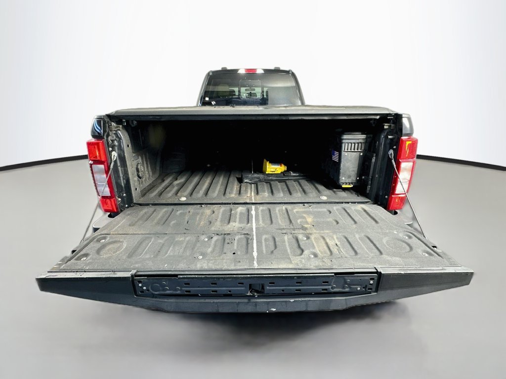 Used 2020 Ford F350 Lariat w/ Lariat Ultimate Package AWD/4WD image 29