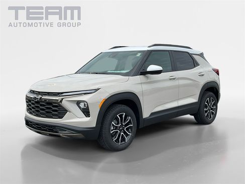 New 2026 Chevrolet TrailBlazer ACTIV w/ Convenience Package image 3