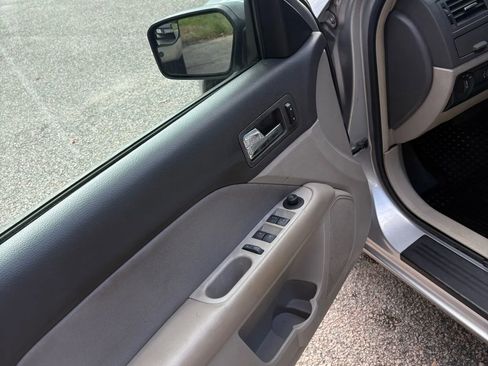 Used 2012 Ford Fusion S image 36