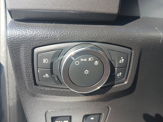 Used 2018 Ford F150 XLT w/ Equipment Group 302A Luxury AWD/4WD image 41