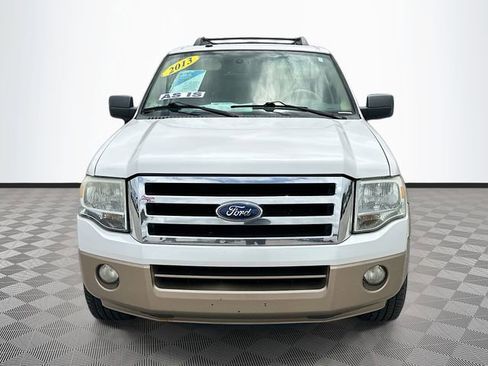 Used 2013 Ford Expedition XLT RWD image 2
