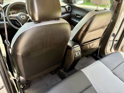 Used 2024 Nissan Kicks SR w/ SR Premium Package FWD image 16