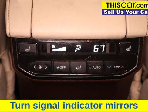 Used 2021 Toyota Highlander Platinum FWD image 25