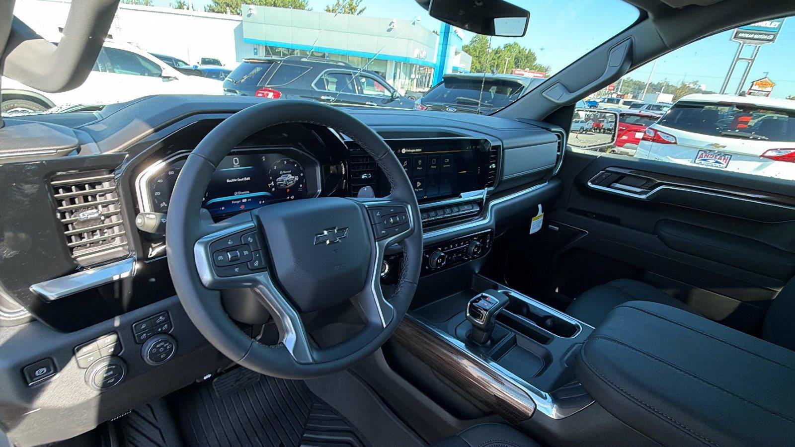 New 2026 Chevrolet Silverado 1500 RST AWD/4WD image 3