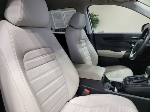 Used 2024 Honda CR-V EX-L image 16