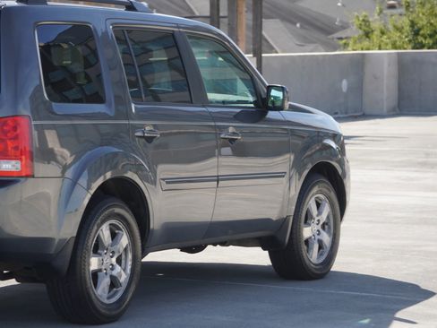 Used 2011 Honda Pilot EX-L image 24