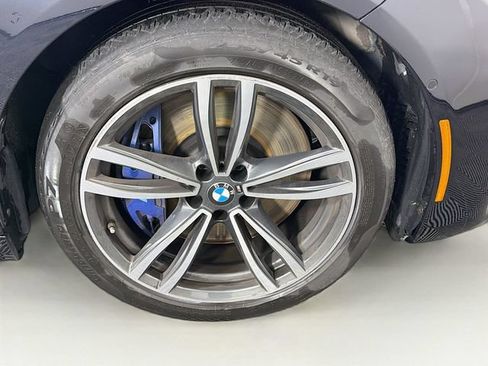 Used 2022 BMW 750i xDrive w/ M Sport Package AWD/4WD image 36