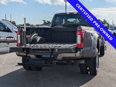 Used 2018 Ford F450 Limited image 13