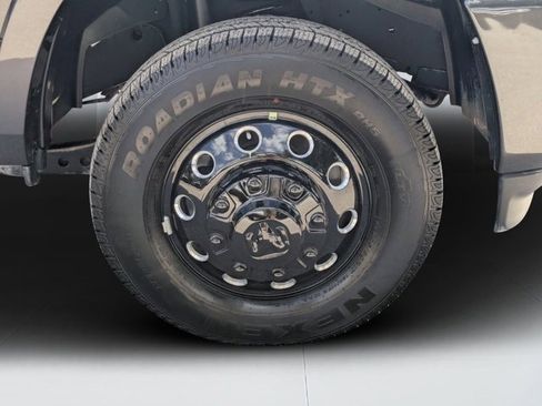 New 2026 RAM 3500 Limited image 9
