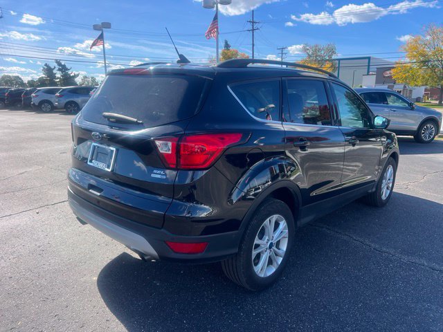 Used 2019 Ford Escape SEL AWD/4WD image 5