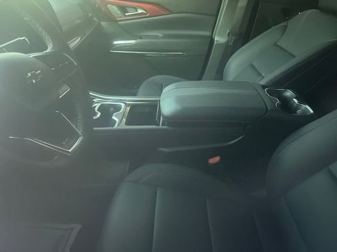 Used 2026 Chevrolet Traverse Z71 w/ Driver Confidence Package image 8