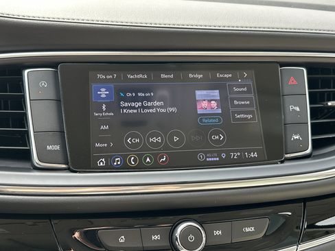 Used 2022 Buick Enclave Avenir w/ Avenir Technology Package image 27