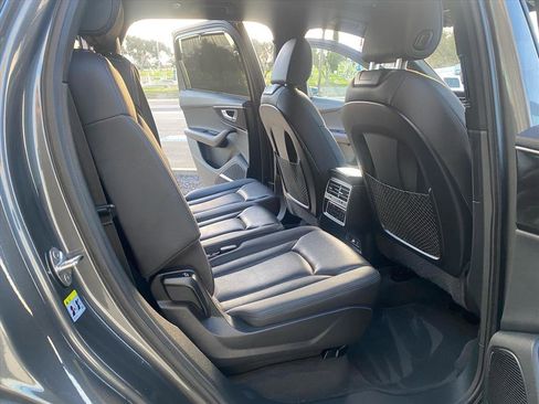 Used 2021 Audi Q7 2.0T Premium Plus w/ Executive Package image 39